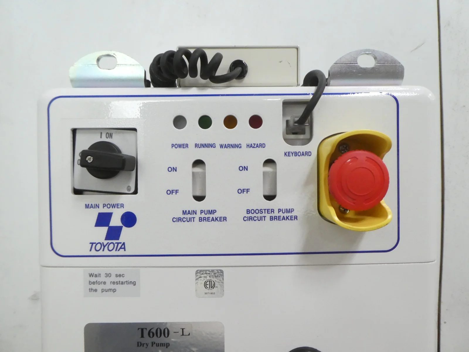 T600-L Toyota Industries 0190-38030 Vacuum Dry Pump 22 mTorr Tested Working - Image 15