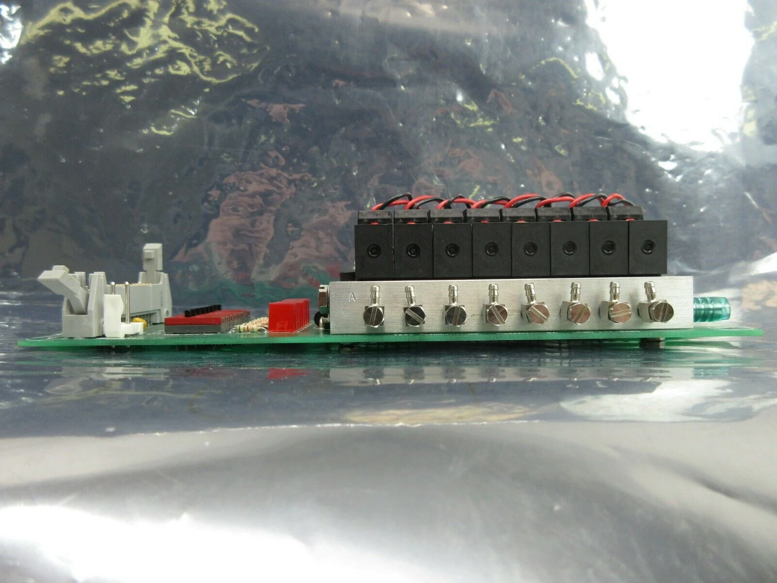 TECO Pneumatic DES375-010-8 8-Port Pneumatic Manifold Board PCB HA010E1 Working - Image 4