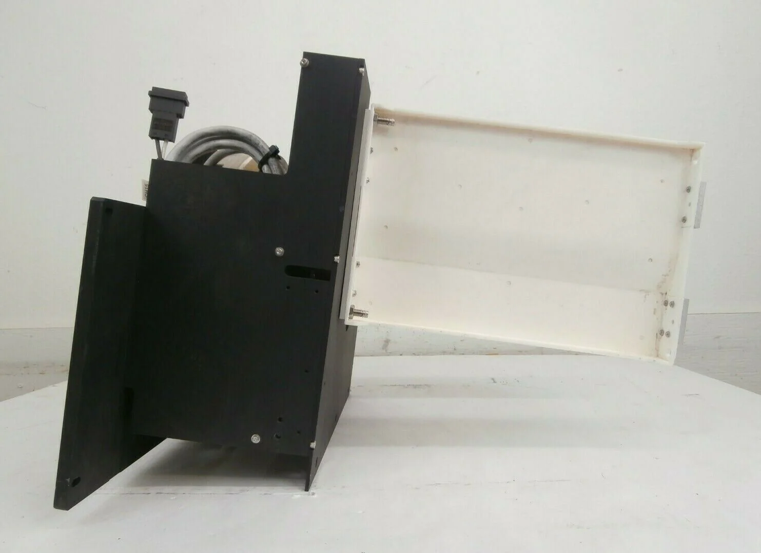 TEL Tokyo Electron 2985-445336-W1 IFB Interface Block Cooling ACT12-200 Working - Image 4