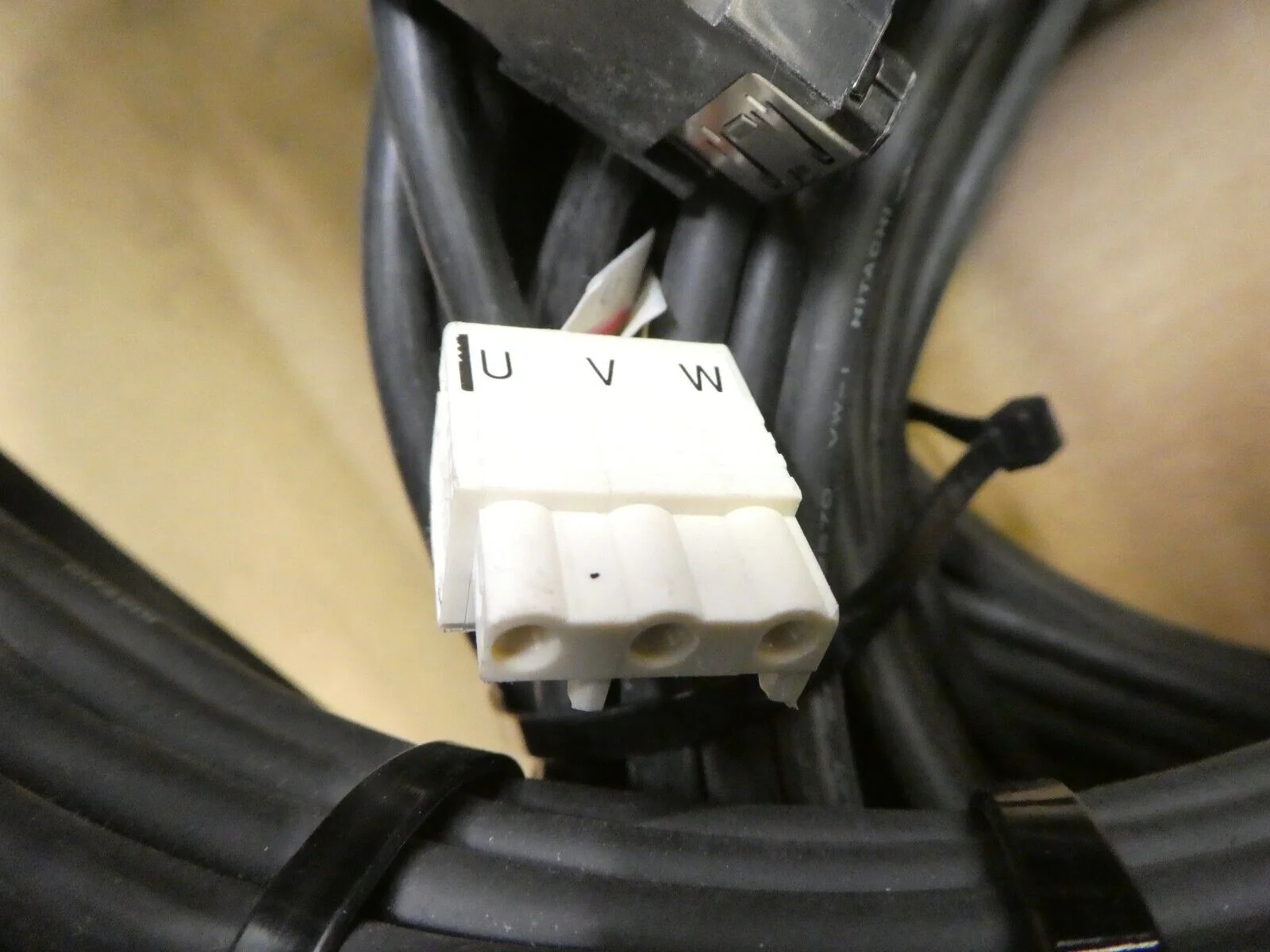 TEL Tokyo Electron 300mm Transfer Robot with Linear Track Working Surplus - Image 17