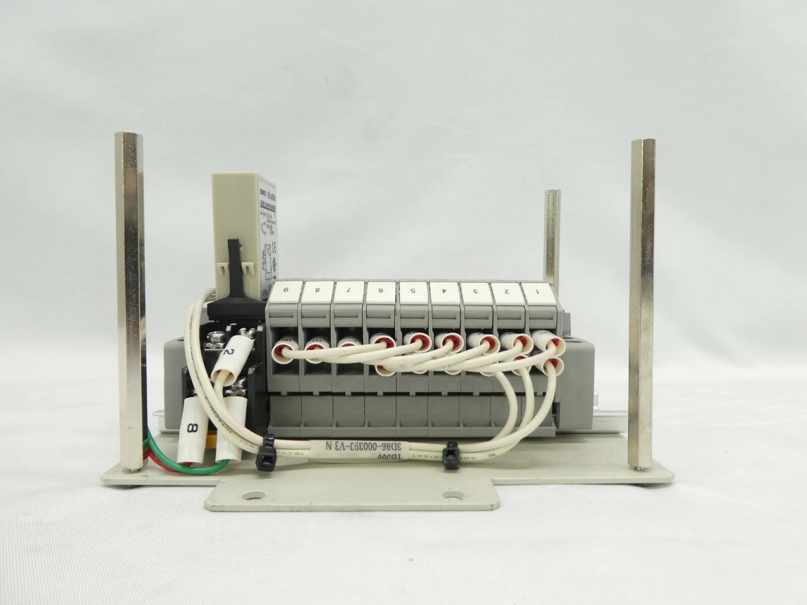 TEL Tokyo Electron 3D86-000393-V3 Water Leak Detector Socket Working Surplus - Image 4