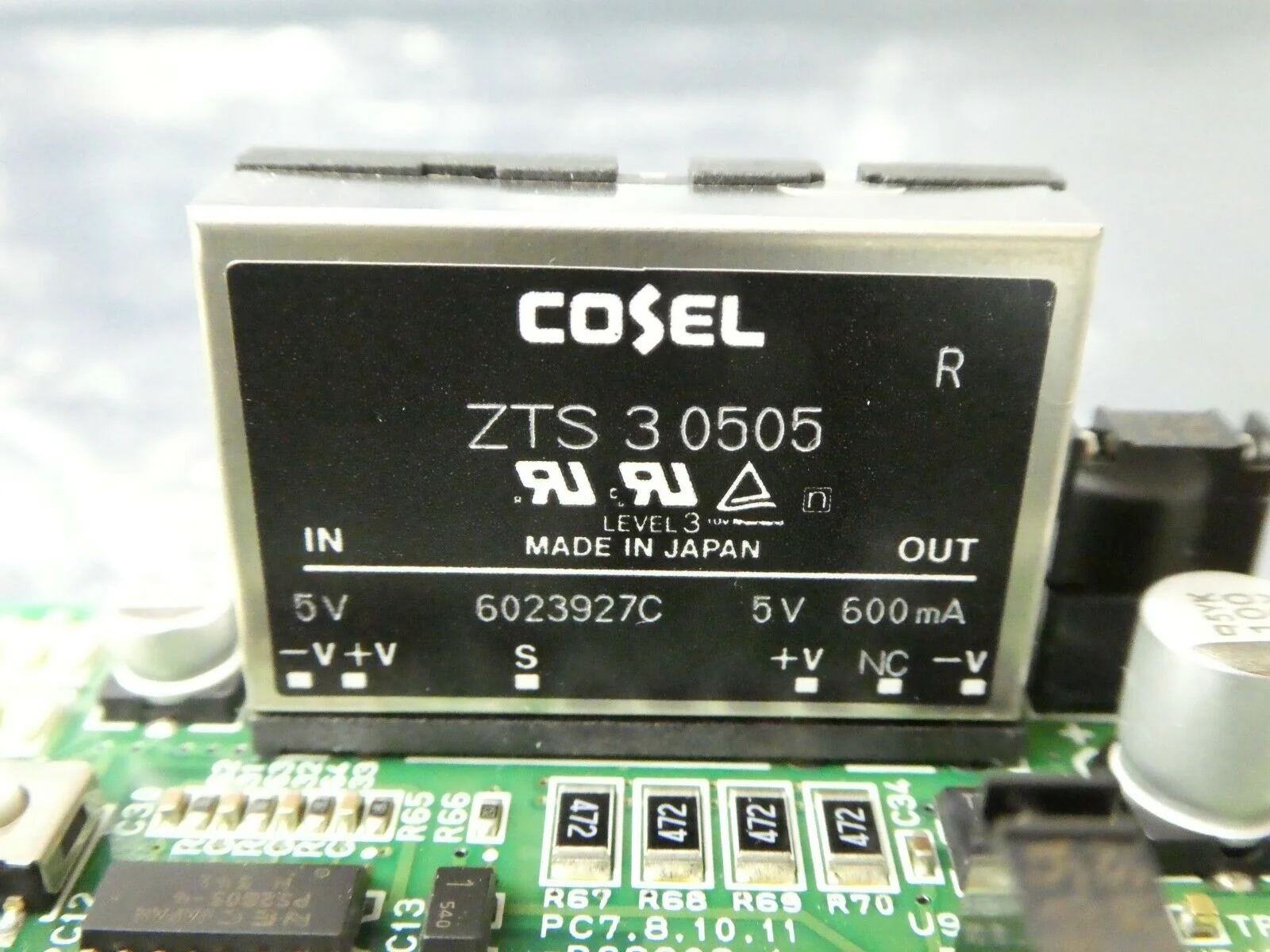 TEL Tokyo Electron 3M80-001605-11 Input/Output PCB SW300B/MIO Trias CVD Working - Image 9