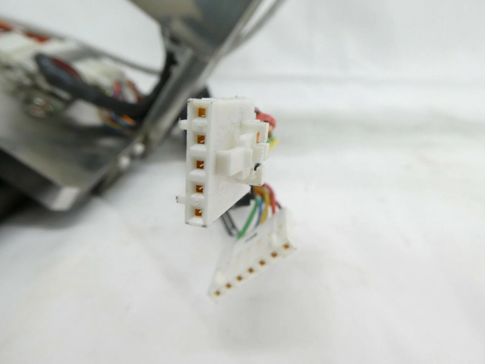 TEL Tokyo Electron 5087-404285-11 ARM-L SCAN (Z) Assembly EBR Lithius Working - Image 4