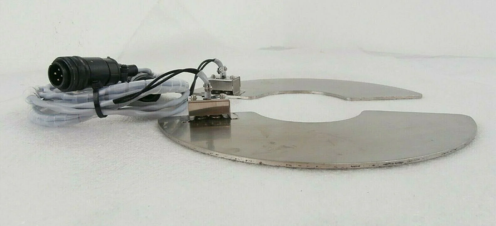 TEL Tokyo Electron Heater Set of 2 3S87-051891-11 3S87-051892-11 Trias Working - Image 4