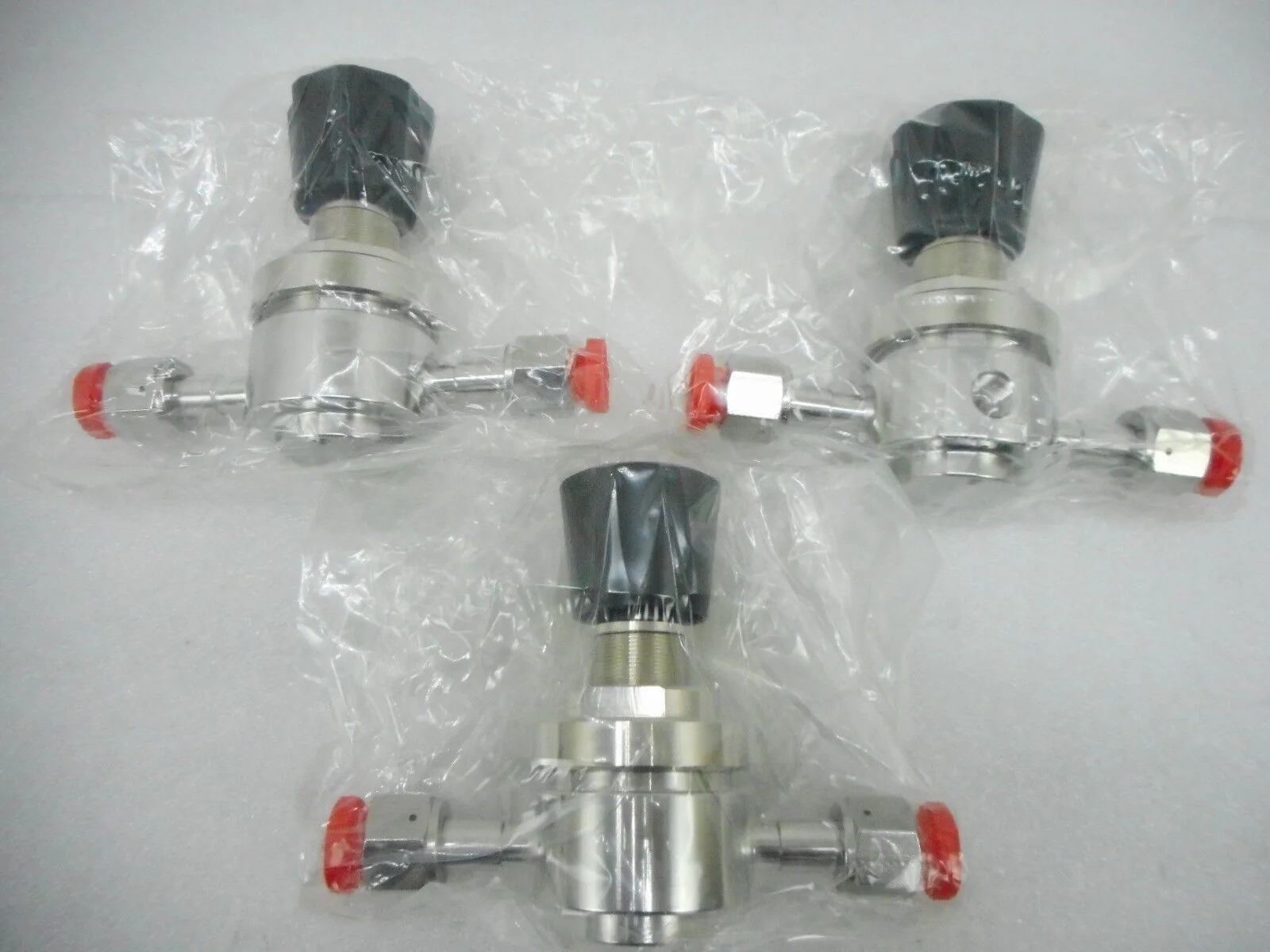 Tescom 44-3264JRL1-032 Manual Regulator Valve Lot of 3 New - Image 2