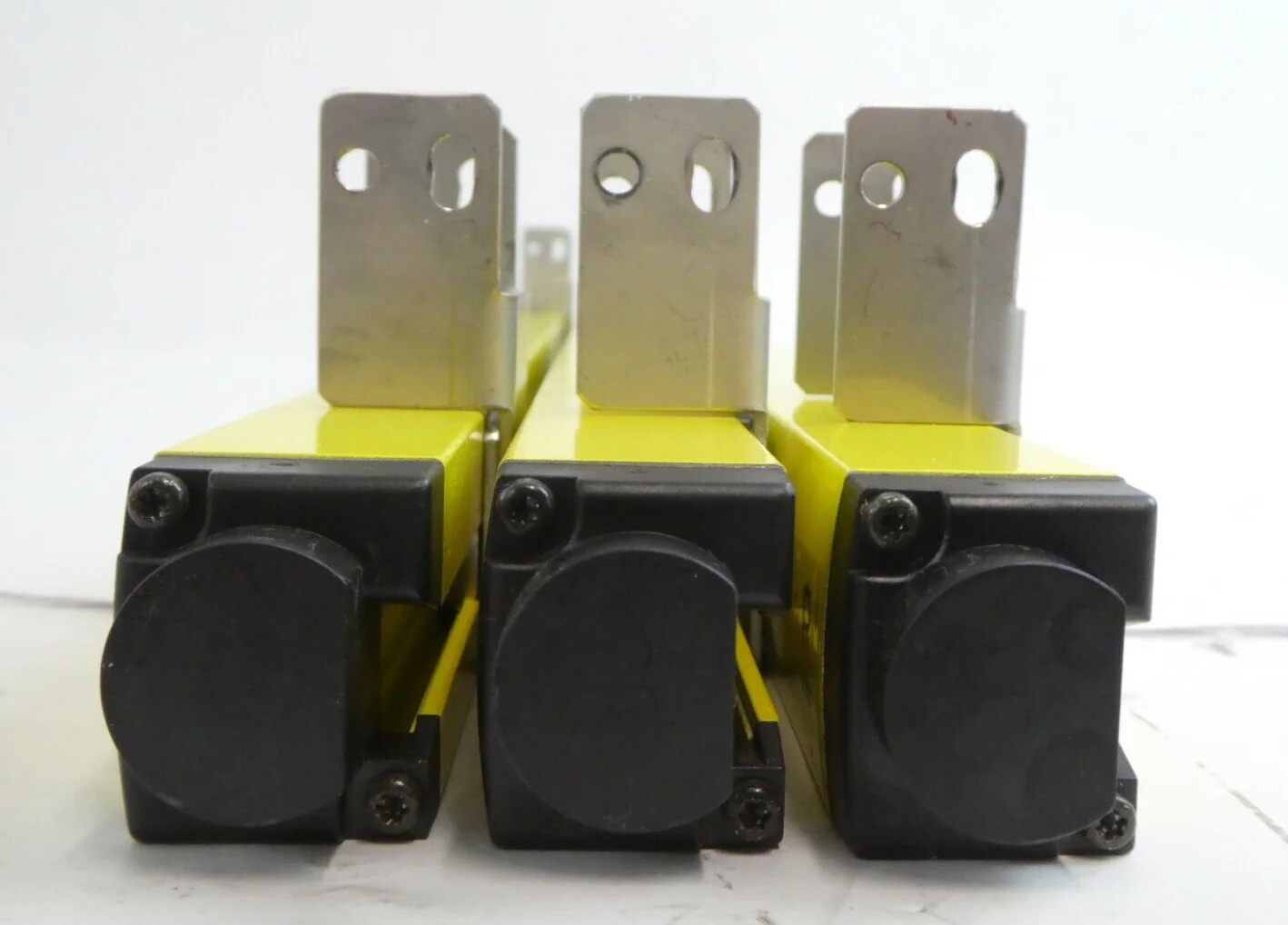 Toyo Electric TA2-602R TA2-602P Safety Light Curtain Lot of 6 Working Surplus - Image 12