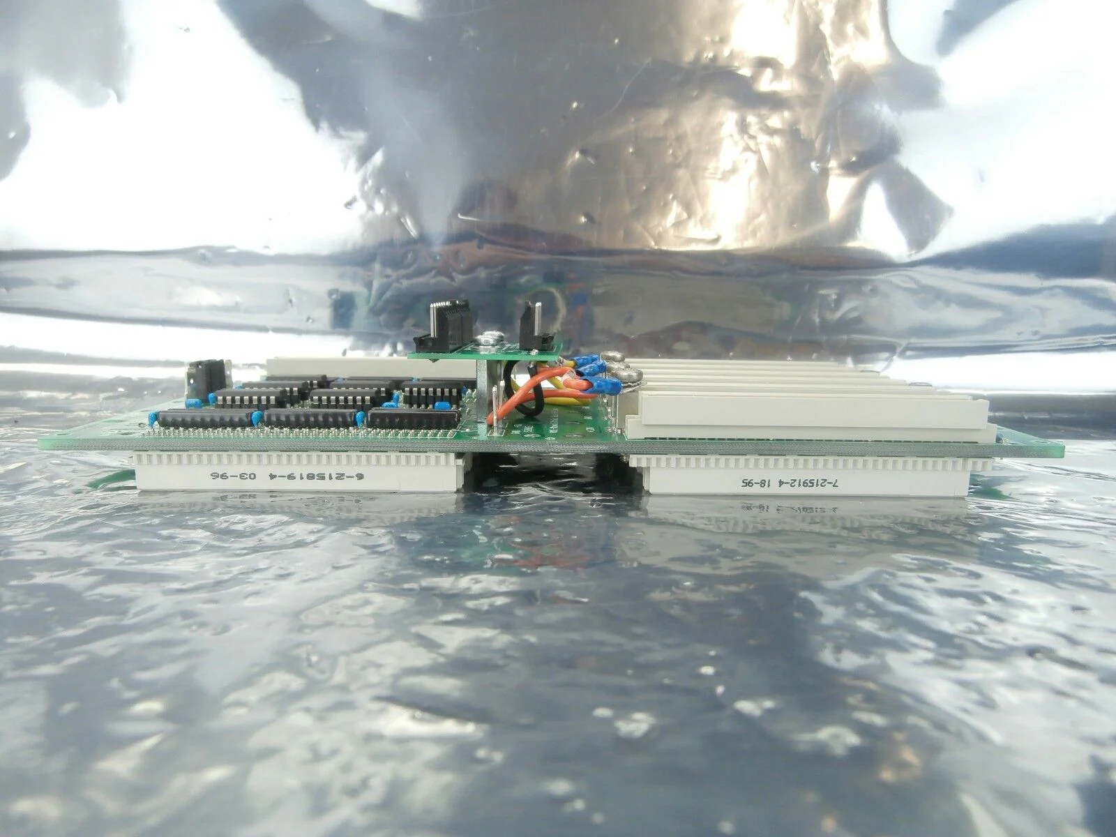 TreNew VME-Monolithic Bus 6-Slot Backplane PCB Electronic Solutions 01-0032006 - Image 5