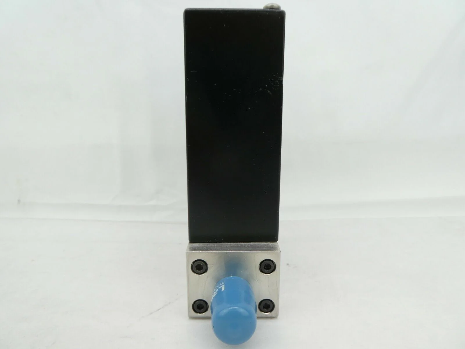 Tylan General FC-2900MEP Mass Flow Controller MFC 25 SCCM 99%HE/1%PH3 Working - Image 3