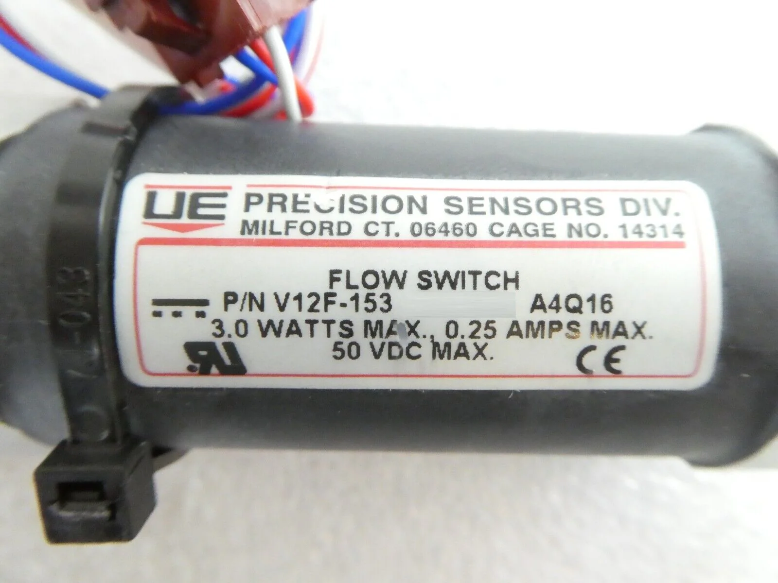 UE Precision Sensors V12F-153 Flow Switch Valve Reseller Lot of 2 Working - Image 8