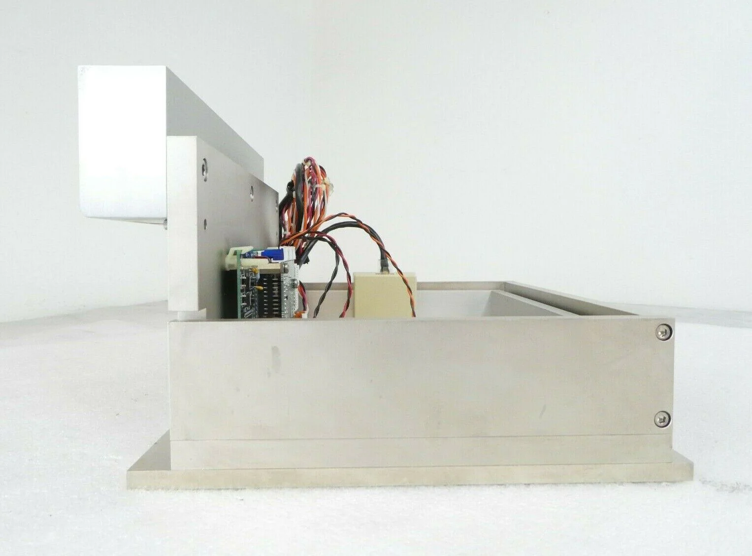 Ultrapointe Wafer Transfer Stage 1000 Laser Imaging System 801-1002-01 Working - Image 5