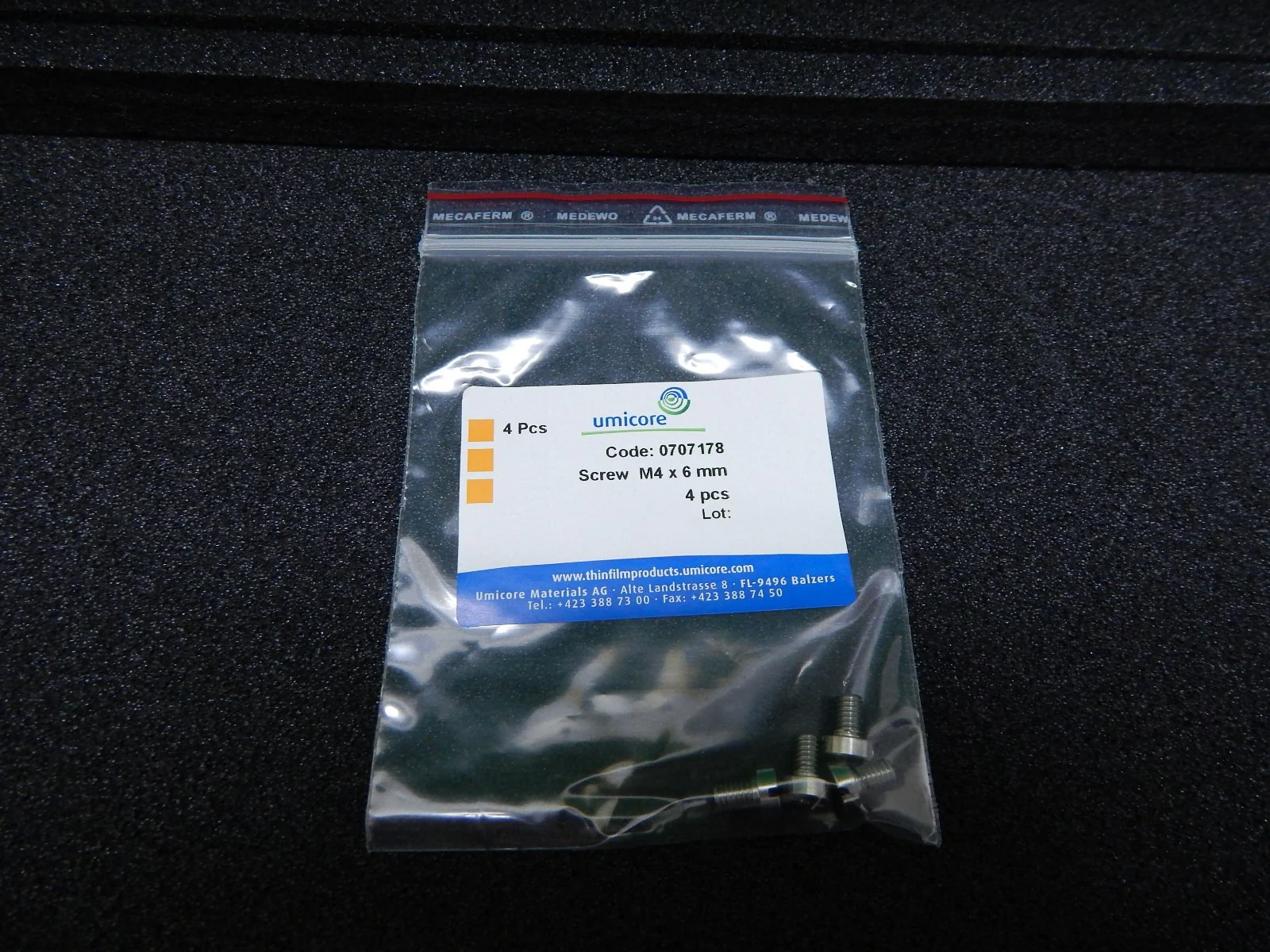 Umicore AKQ515 Planar Magnetron Sputtering Target Kit NiFe45.5 wt% New Surplus - Image 6