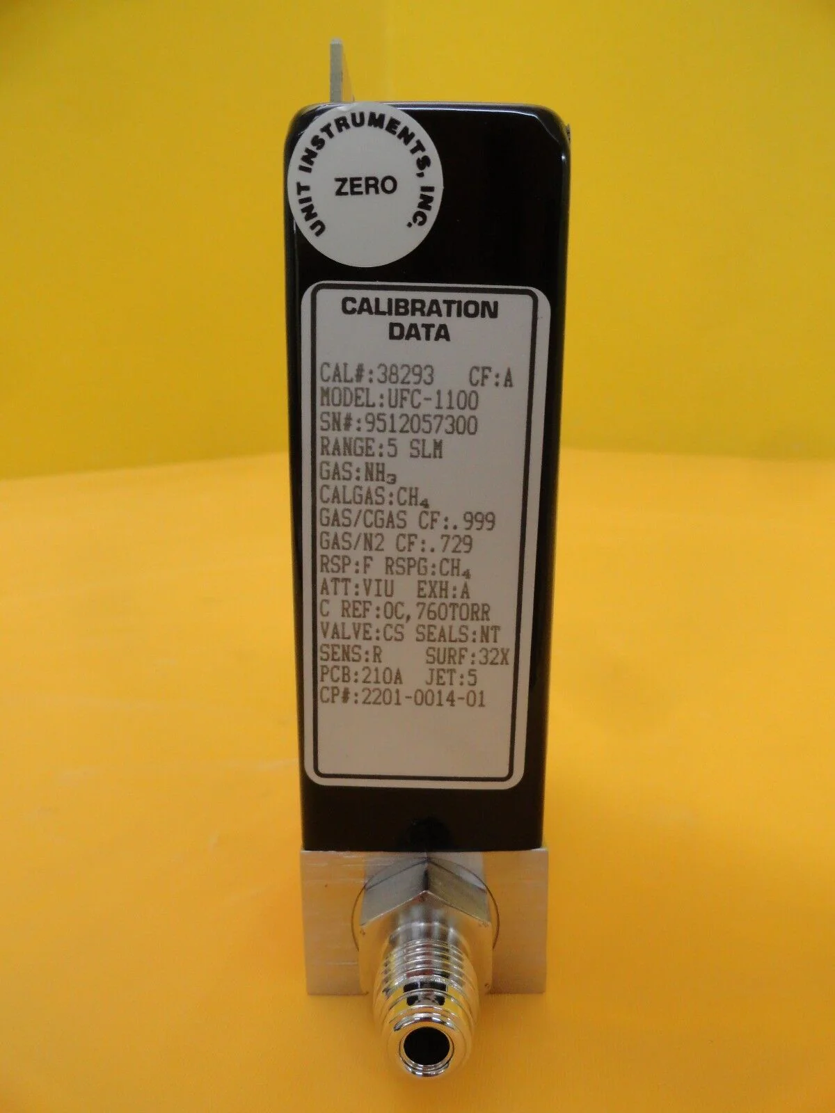 UNIT Instruments UFC-1100 Mass Flow Controller 5 SLM NH3 Used Working - Image 5