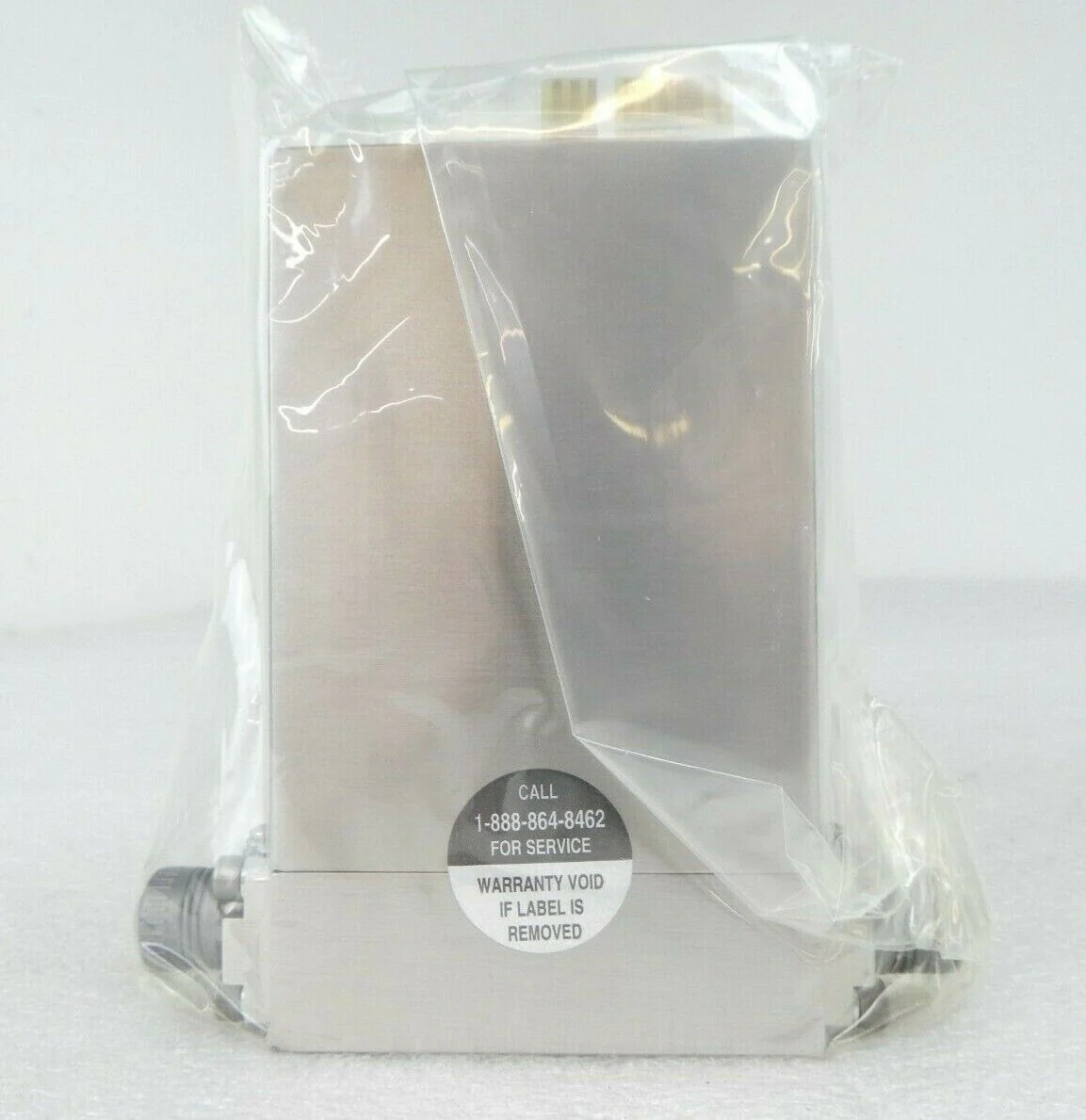 UNIT Instruments UFC-8100 Mass Flow Controller MFC Mattson 445-15400-00 New - Image 3
