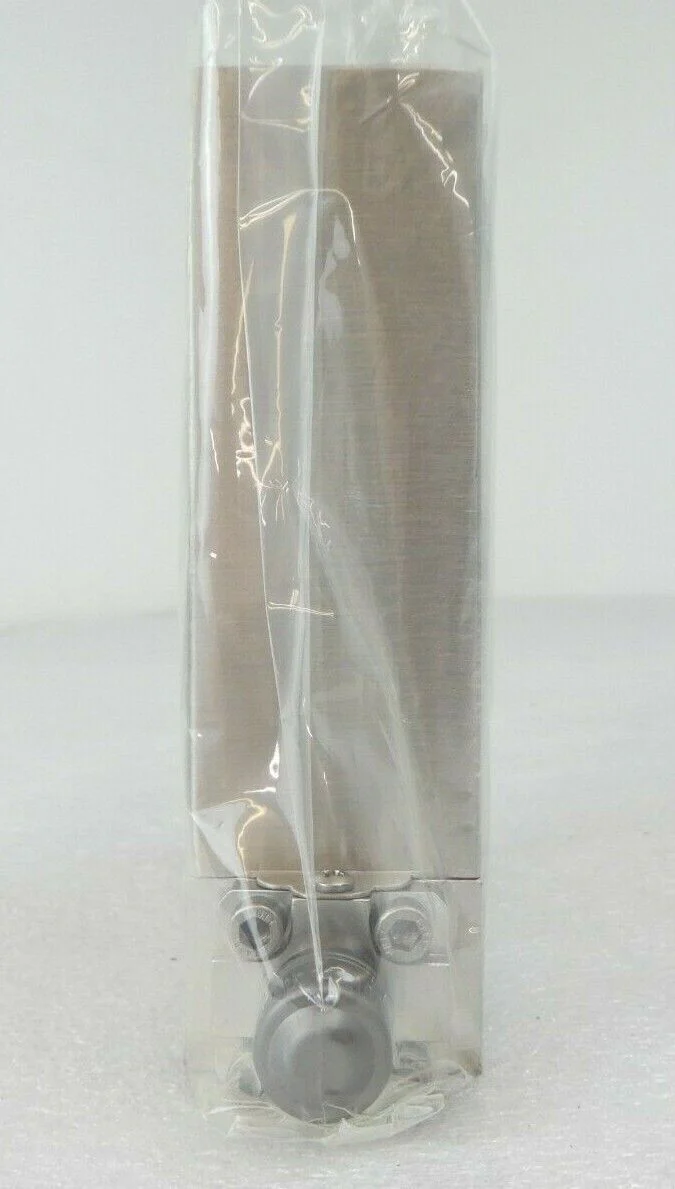 UNIT Instruments UFC-8100 Mass Flow Controller MFC Mattson 445-15400-00 New - Image 4