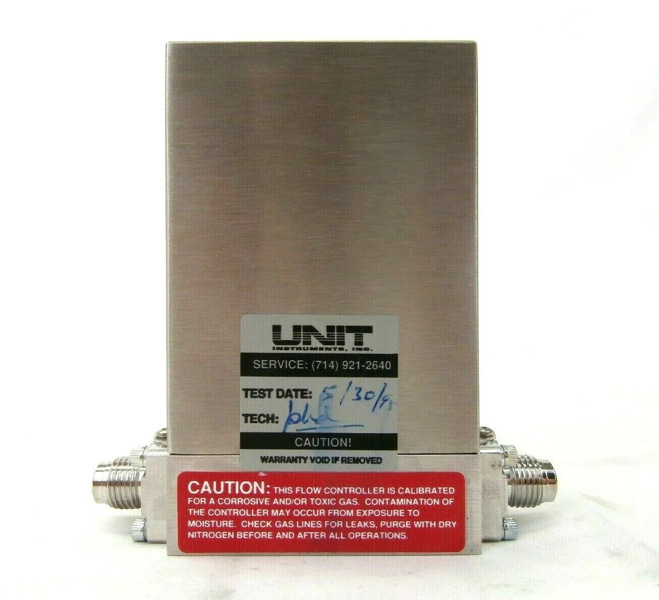 UNIT Instruments UFC-8160 Mass Flow Controller MFC 200 SCCM Cl2 Working Spare - Image 3
