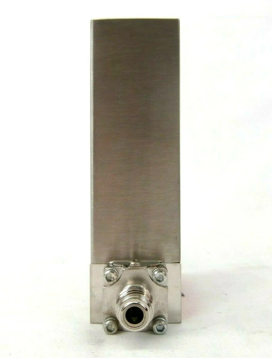 UNIT Instruments UFC-8160 Mass Flow Controller MFC 200 SCCM Cl2 Working Spare - Image 5
