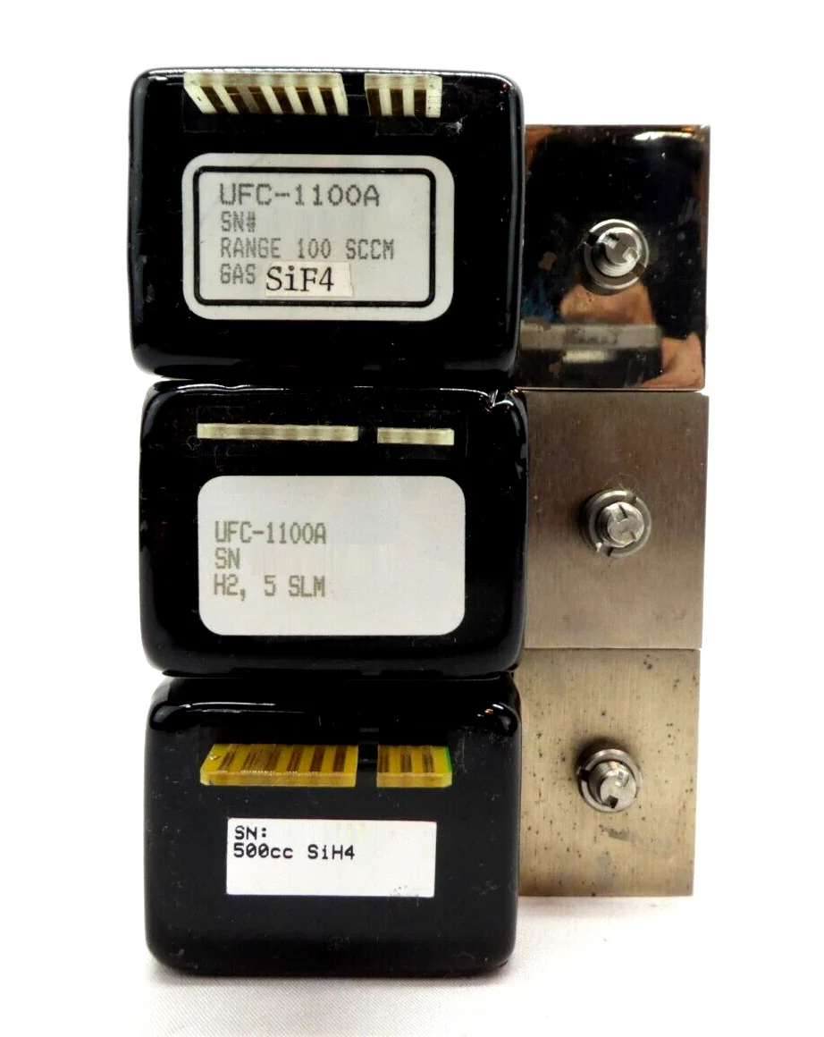 UNIT Instruments UFC Mass Flow Controller MFC UFC-1100A UFC-1110 Lot of 17 - Image 4