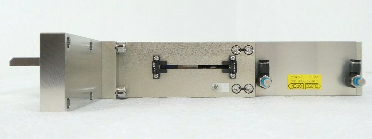 V-Tex 172B336x48DCPR03 Pneumatic Slit Valve ROLLCAM Working Surplus - Image 4