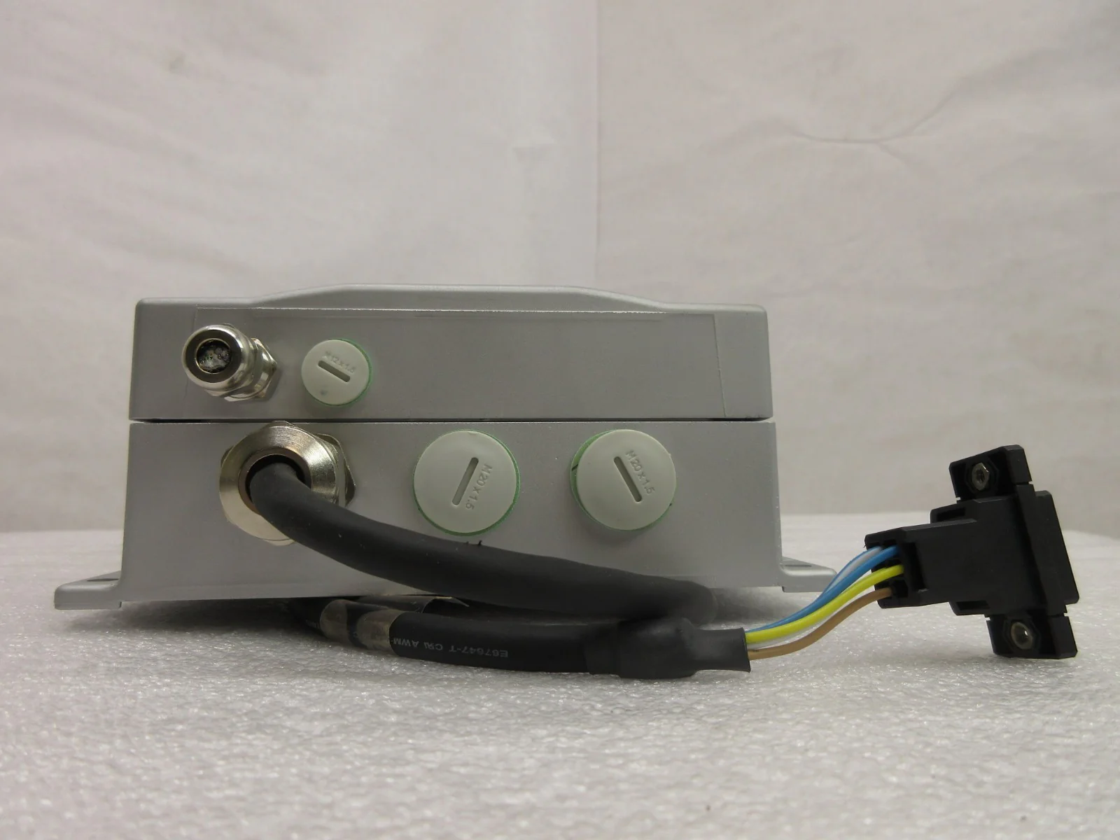 Vaisala HMT333 Humidity and Temperature Transmitter HUMICAP Nikon NSR-S620D Used - Image 4