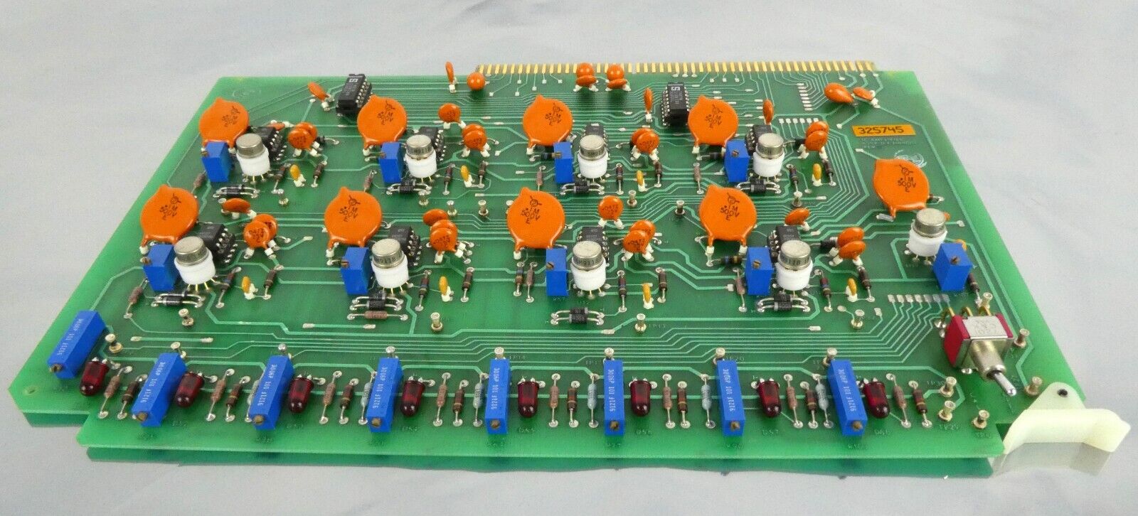 Varian F-3184001 TC Amplifier PCB Assembly New Surplus - Image 8