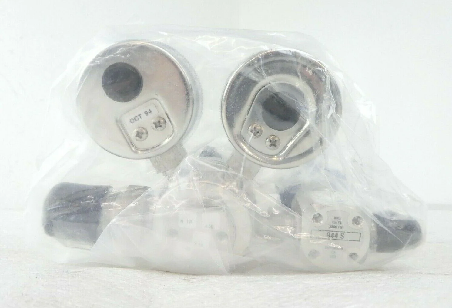 Varian Semiconductor Equipment 115653001 Regulator Fitting W/580 VSEA New Spare - Image 3
