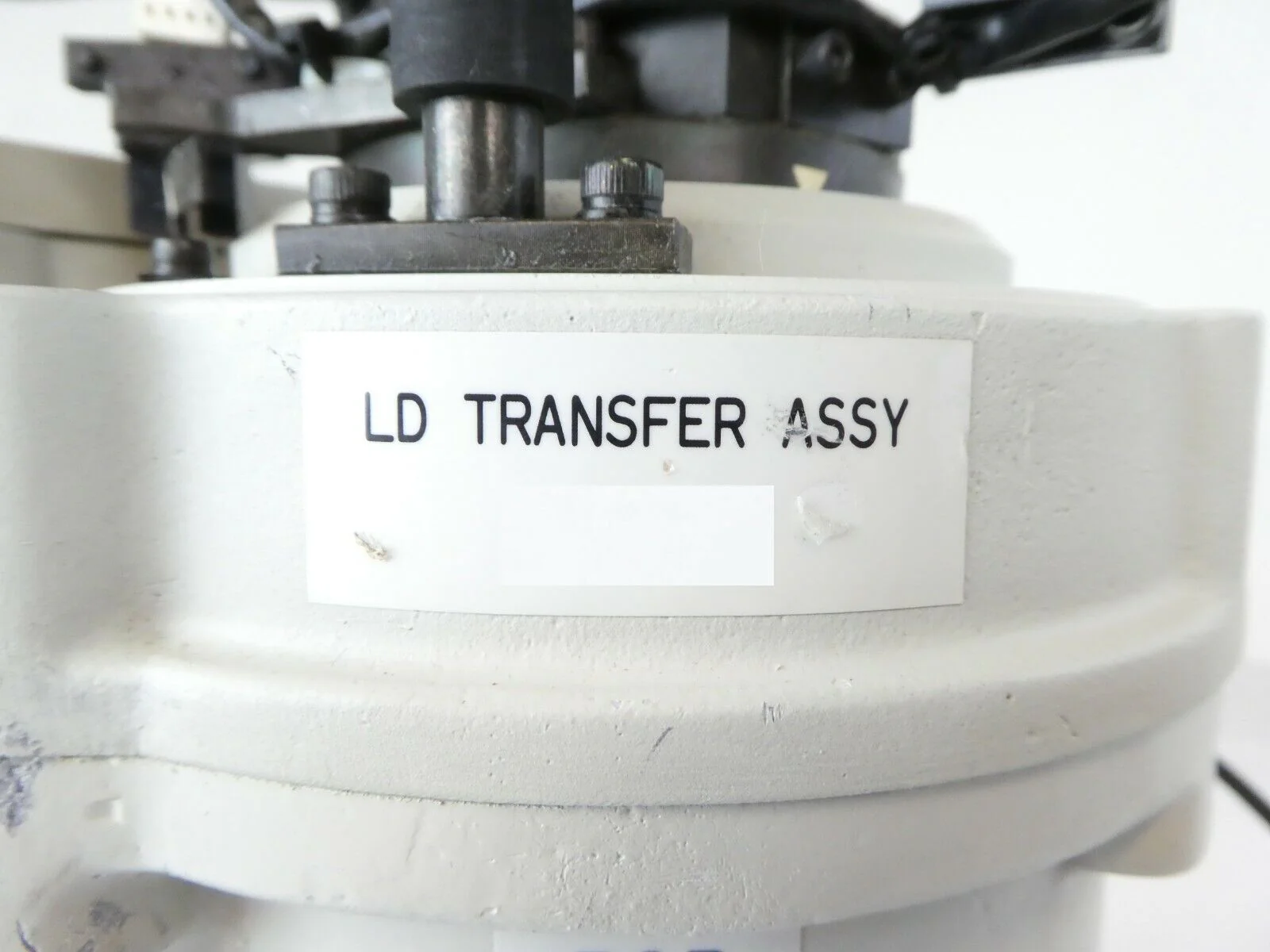 Varian Semiconductor Equipment V828700014 150mm Wafer LD Transfer Robot Working - Image 10