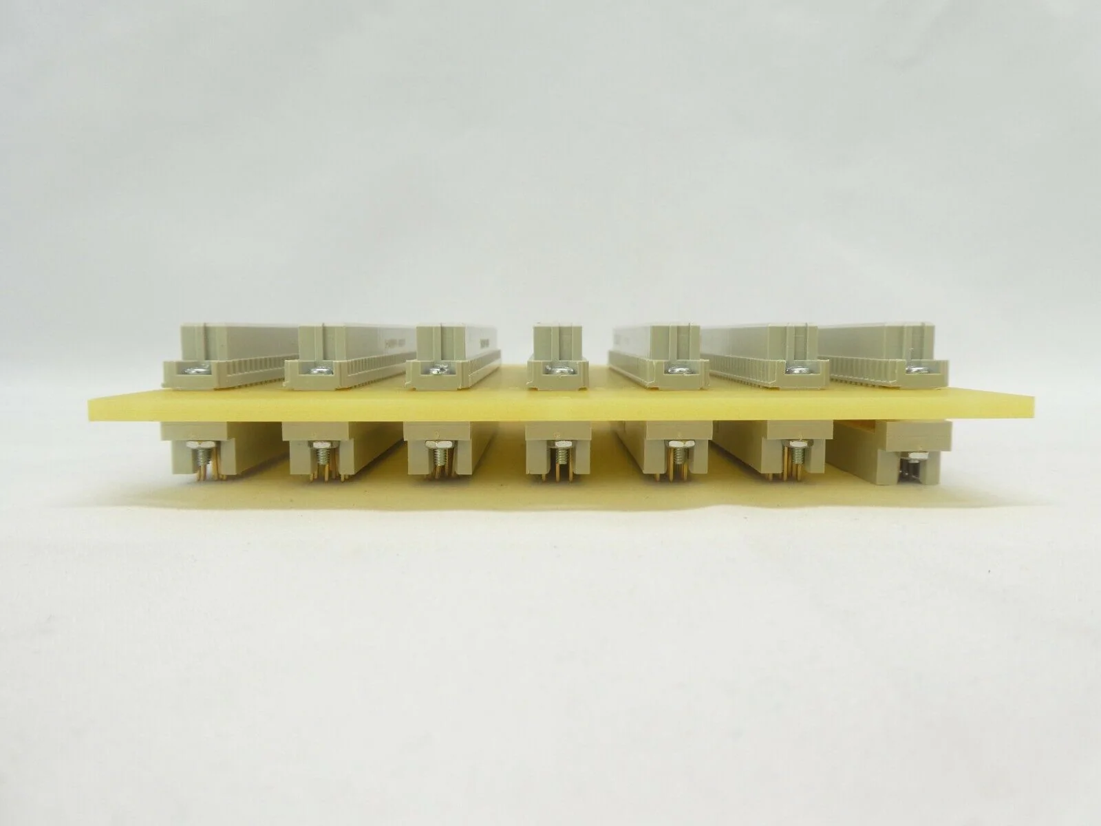Varian Semiconductor Equipment VSEA C-101783001 I/O Backplane PCB Rev. 05 Spare - Image 8