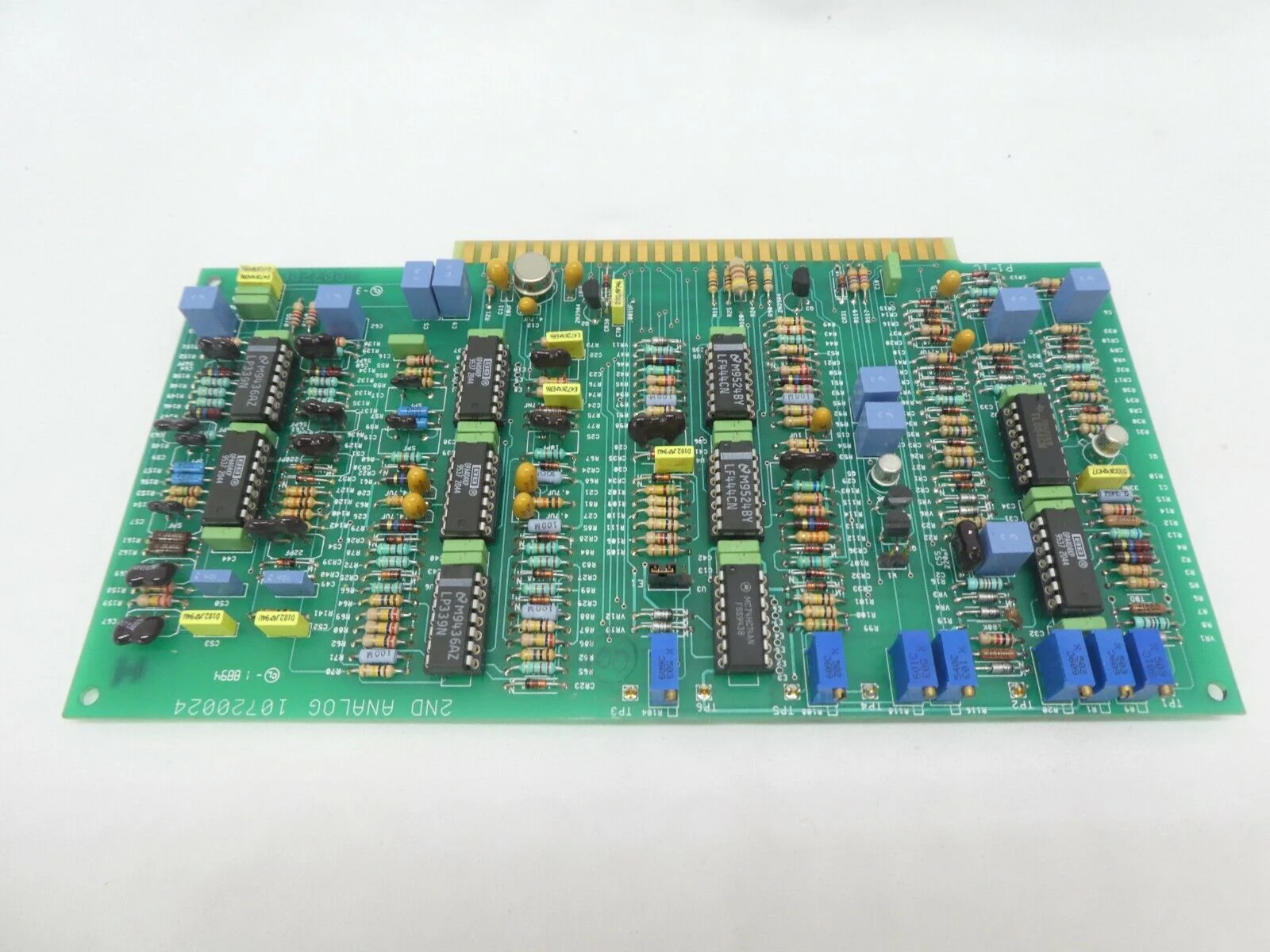Varian Semiconductor VSEA 10720024 2ND Analog PCB Card Working Surplus - Image 5