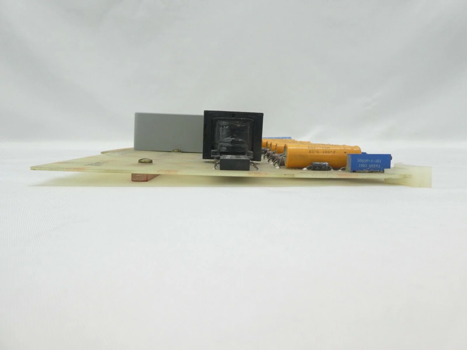 Varian Semiconductor VSEA D-F3104001 TC Heater Power Supply PCB Card Rev. C - Image 10