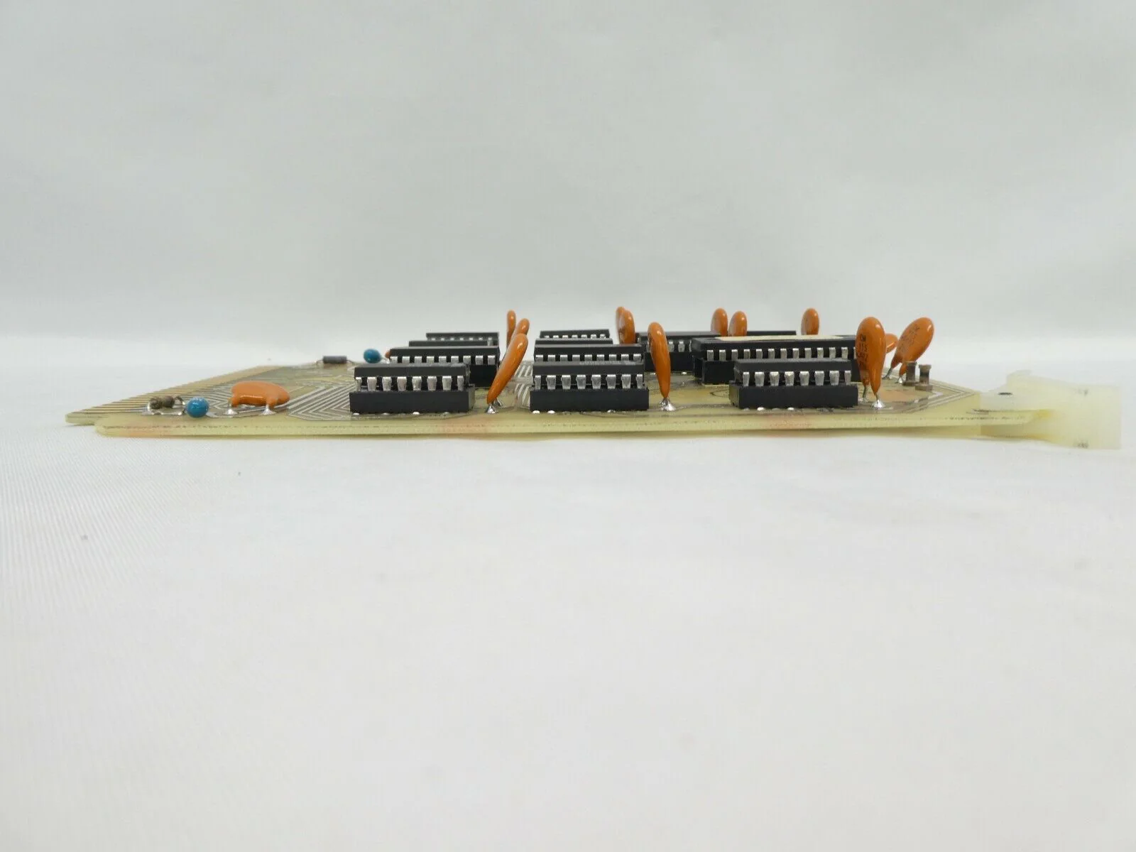 Varian Semiconductor VSEA DH4327001 24V Interface Logic PCB Card Rev. A Working - Image 4