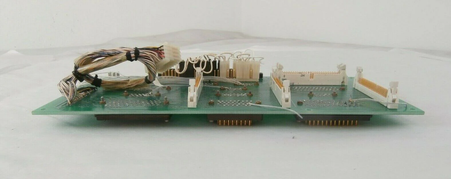 Varian Semiconductor VSEA DH4689001 Rear Interconnect Interface PCB Working - Image 5