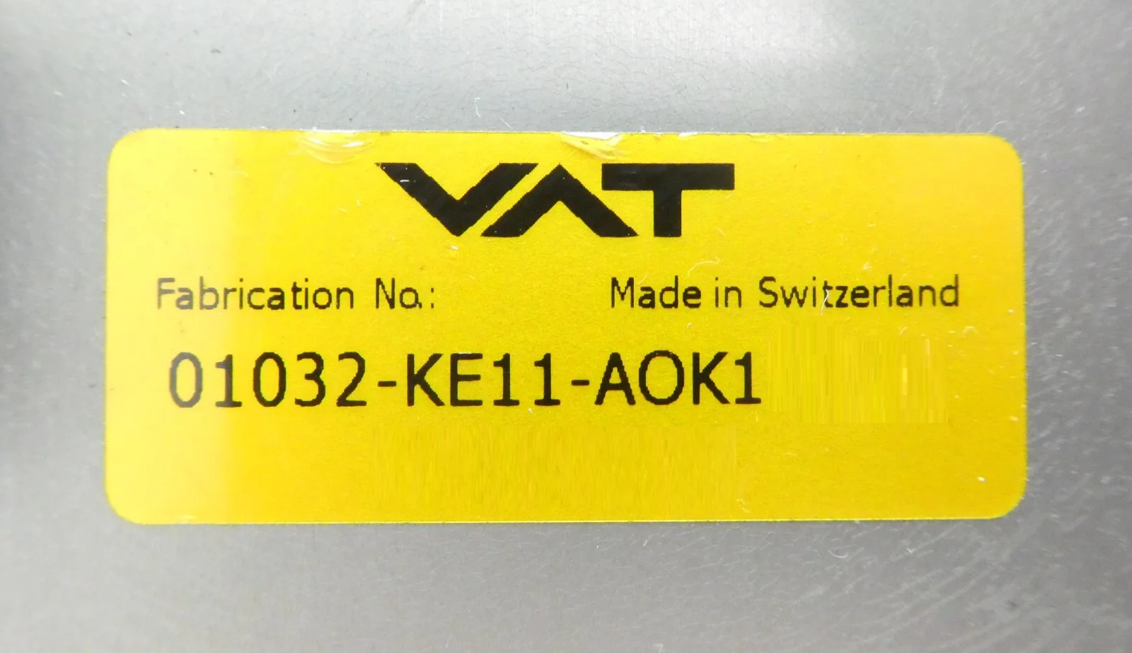 VAT 01032-KE11-AOK1 Mini UHV Gate Valve Assembly W/Purge Working Surplus - Image 10