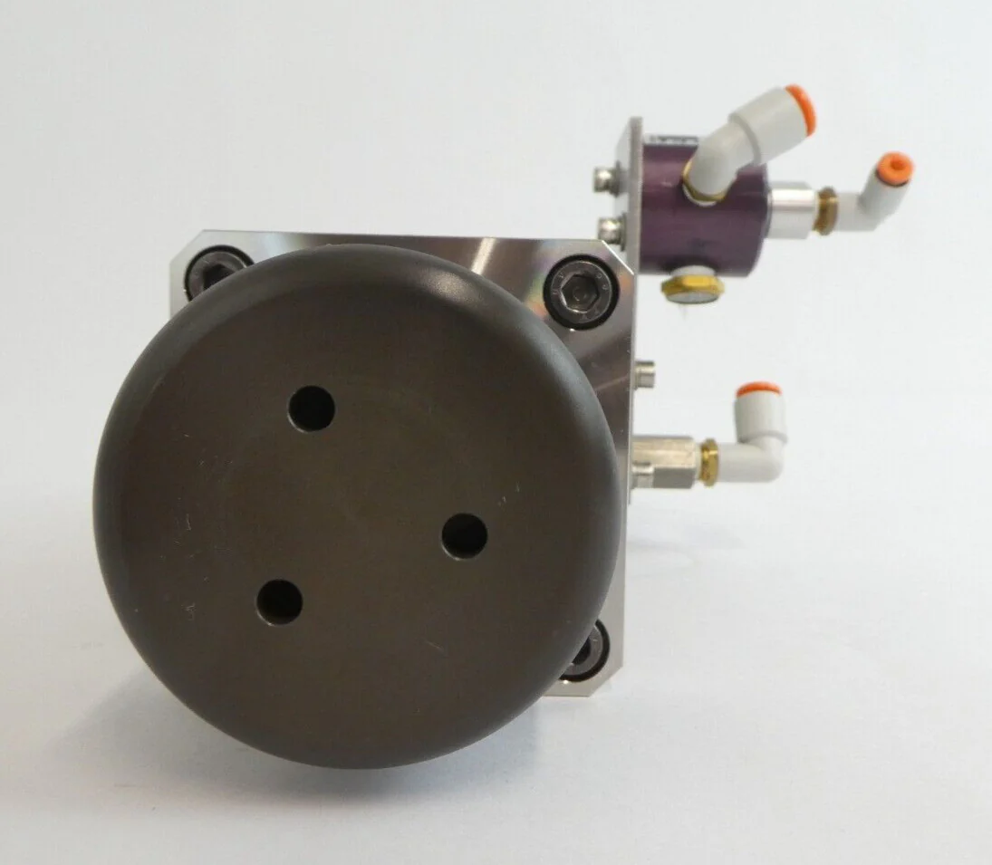 VAT 01032-KE11-AOK1 Mini UHV Gate Valve Assembly W/Purge Working Surplus - Image 5