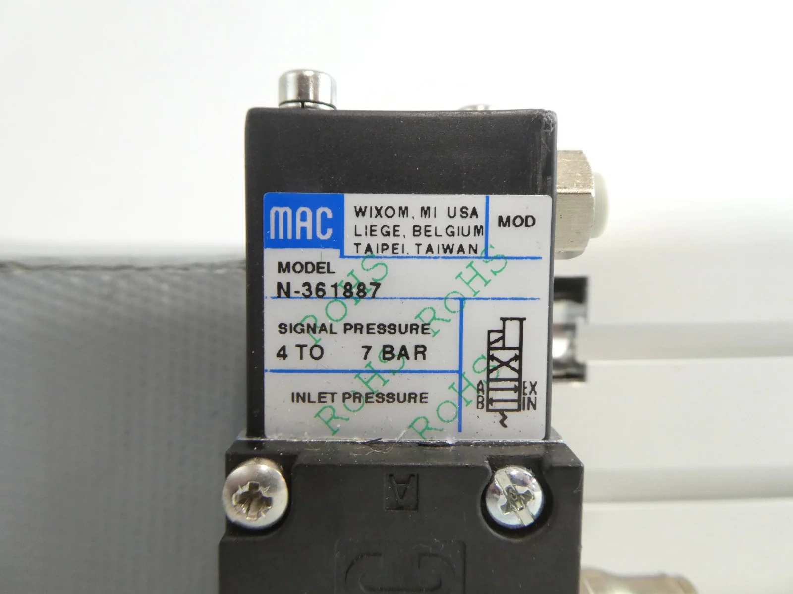 VAT 12138-PA14-AVM1 Butterfly Valve Assembly 12.1 Series Working - Image 14
