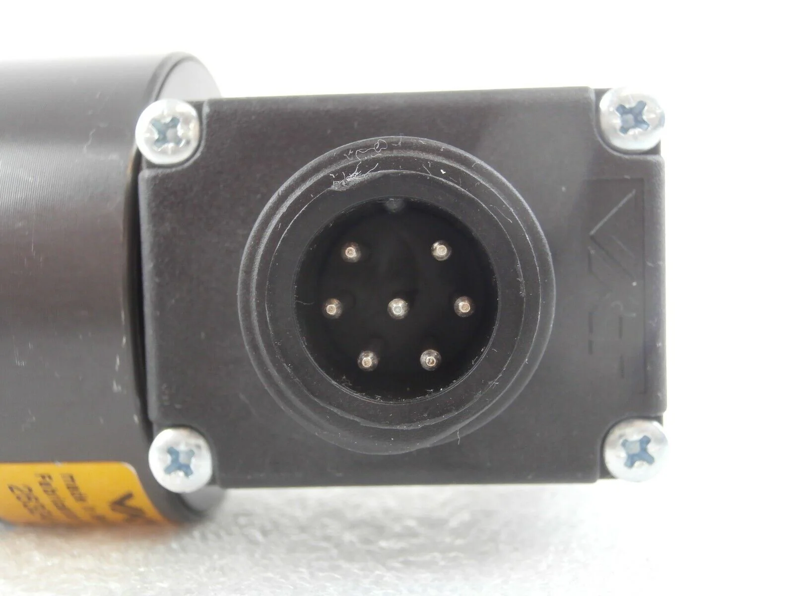 VAT 26324-KA41-0001 HV Angle Valve AMAT Applied Materials SemVision cX Working - Image 10