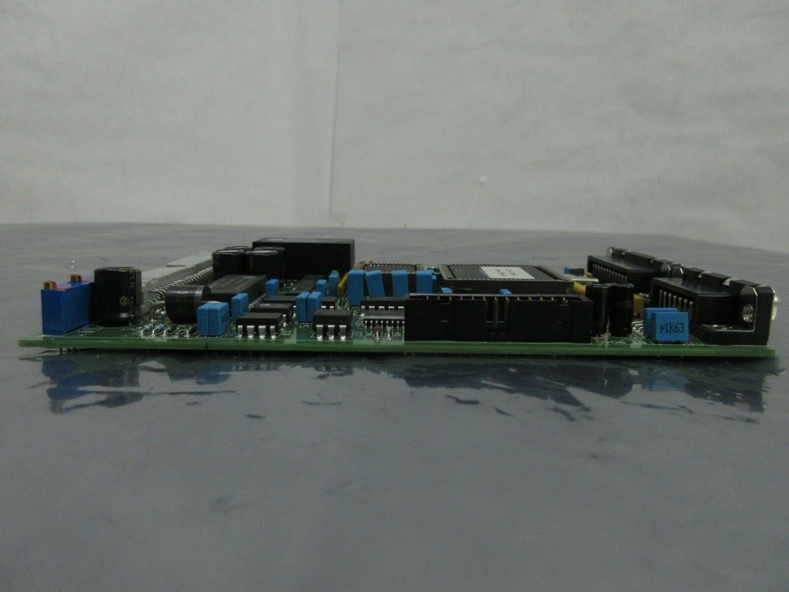VAT 87897-R1 Processor PCB Card 87 904D 65PM.AA.00 Used Working - Image 4