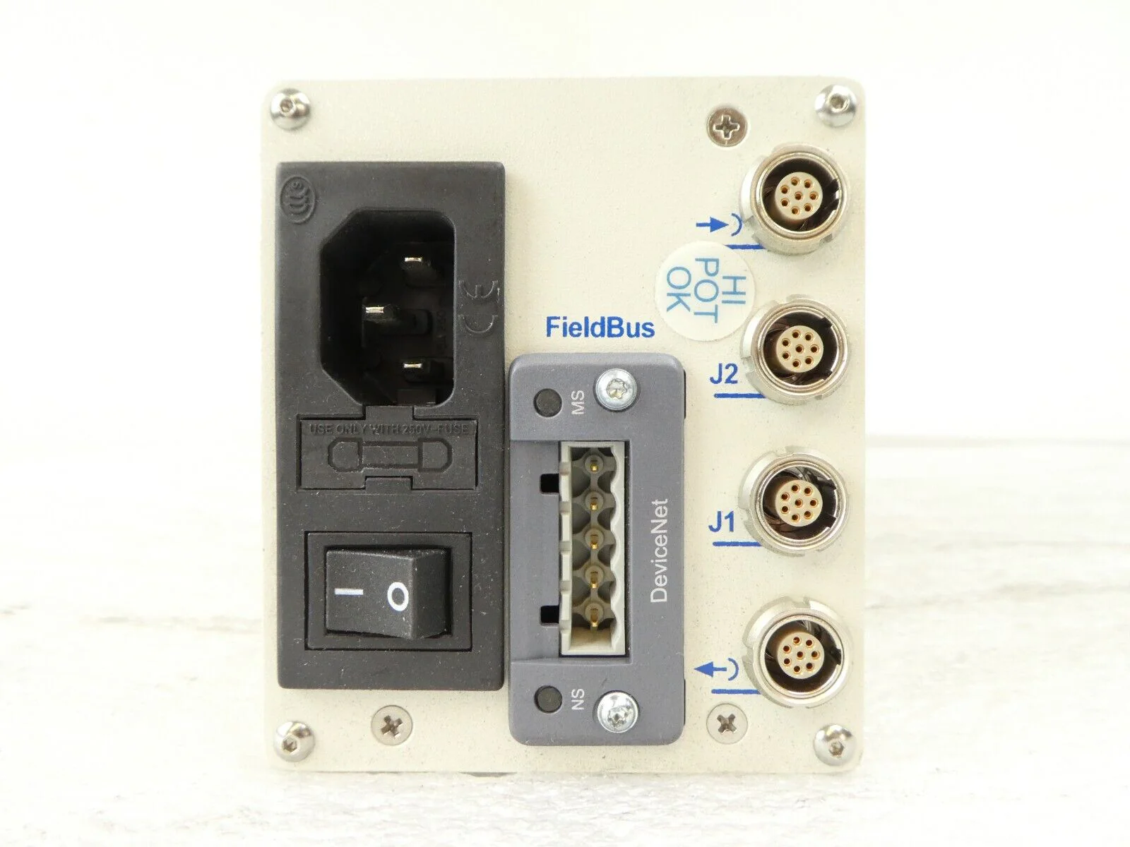 Veeco PZ3-80-1-01-101 Gas Concentration Sensor Controller PIEZOCON As-Is - Image 2