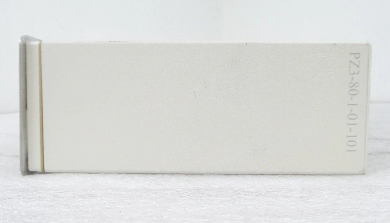 Veeco PZ3-80-1-01-101 Gas Concentration Sensor Controller PIEZOCON As-Is - Image 5