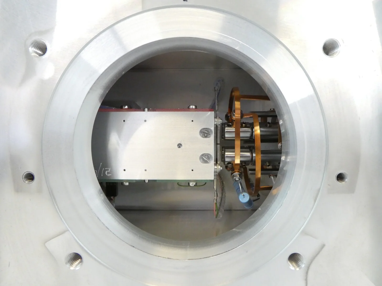 Waters 289005632 Xevo Q2 QTof Collision Column Quadrupole Time-of-Flight Surplus - Image 7