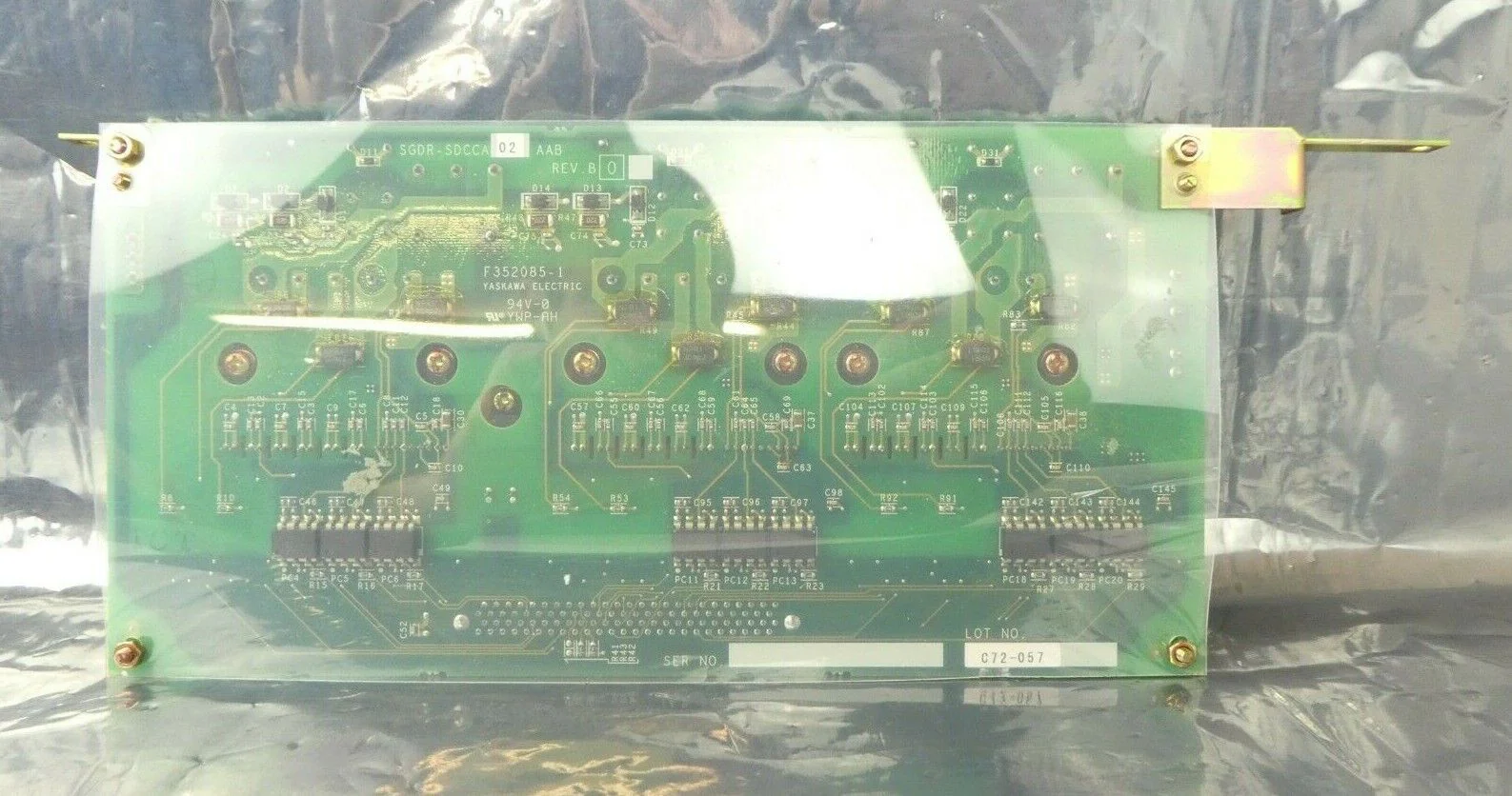Yaskawa Electric SGDR-SDCCA02 Robot Controller PCB Card F352085-1 NXC100 Working - Image 3