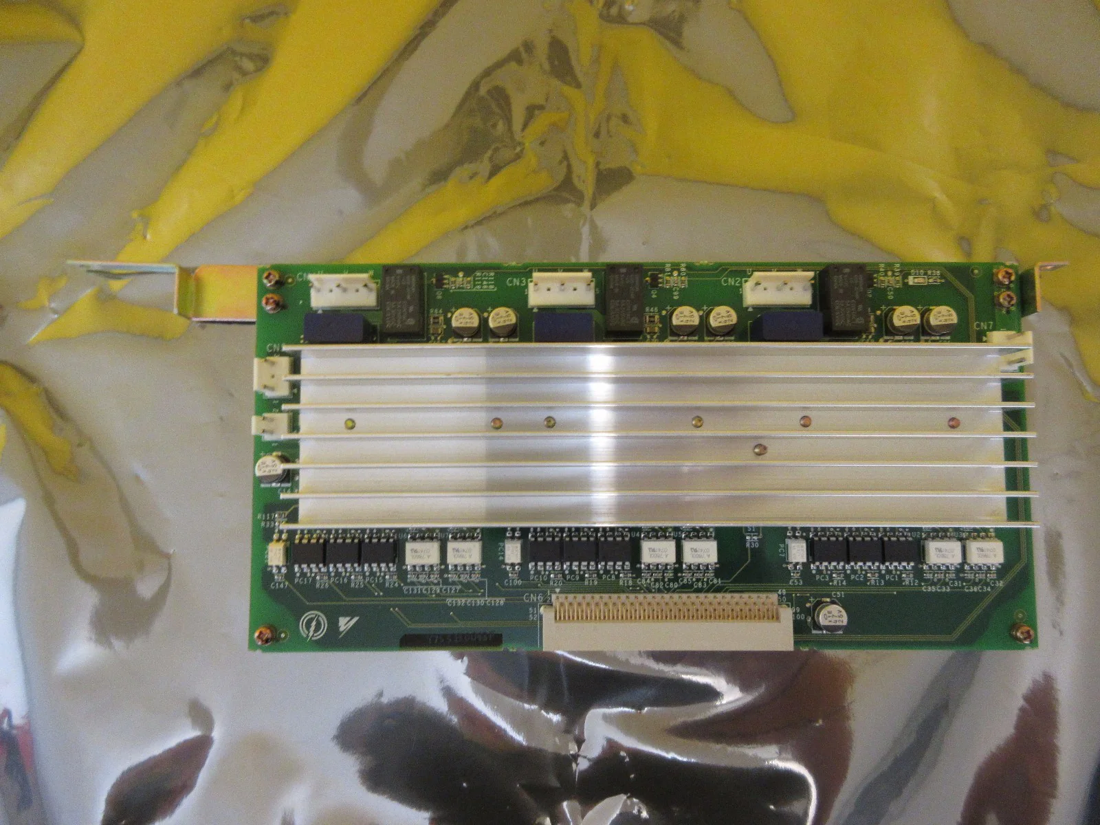Yaskawa Electric SGDR-SDCCA04 Robot Controller PCB Card F352085-1 NXC100 Working - Image 2