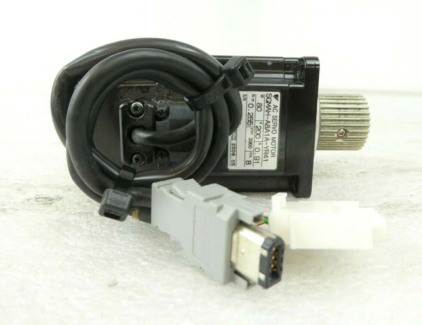 Yaskawa Electric SGMAH-A8A1A-YR41 AC Servo Motor Nikon NSR-S610C Working - Image 2