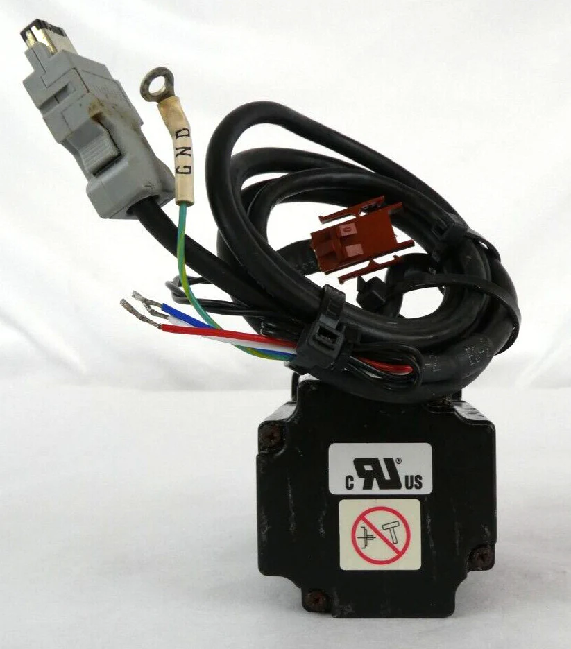 Yaskawa Electric SGMPH-01AAE-YA11 AC Servo Motor Assembly Lot of 2 Working - Image 3