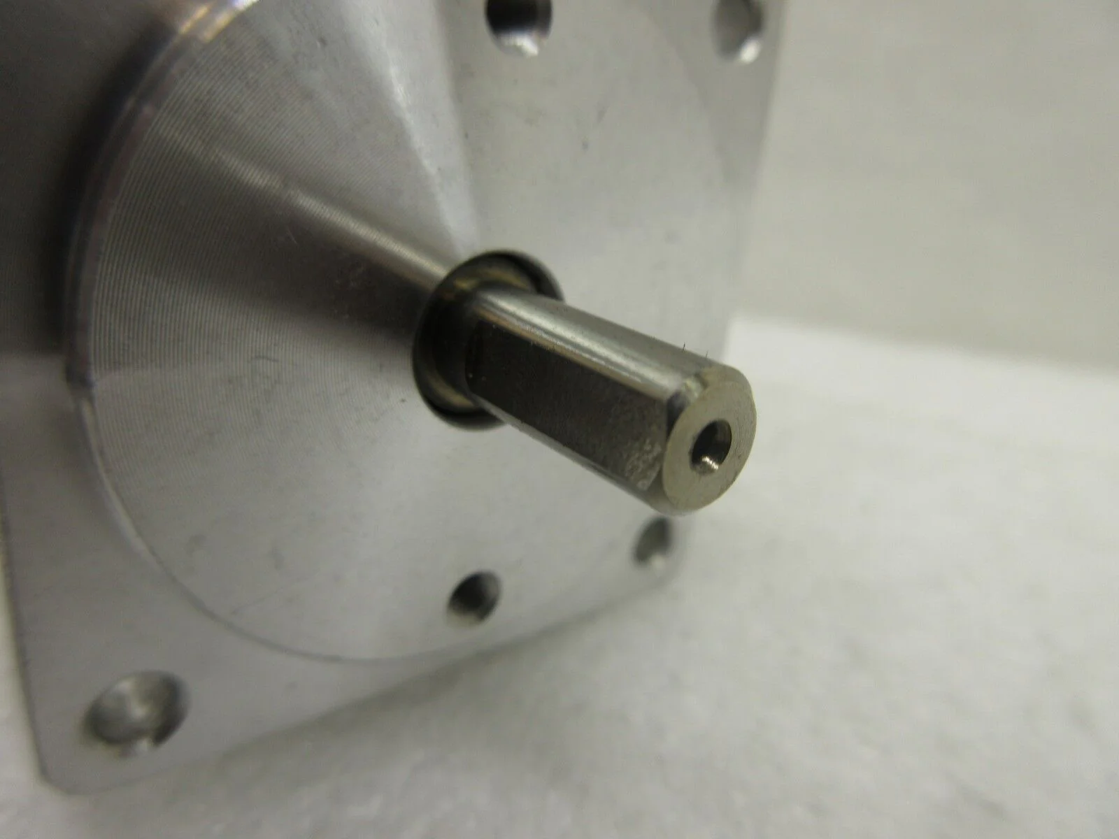 Yaskawa Electric UTOPI-100MX Minertia Motor UGRMEM-01SNQ72 Nikon NSR-S204B Spare - Image 11