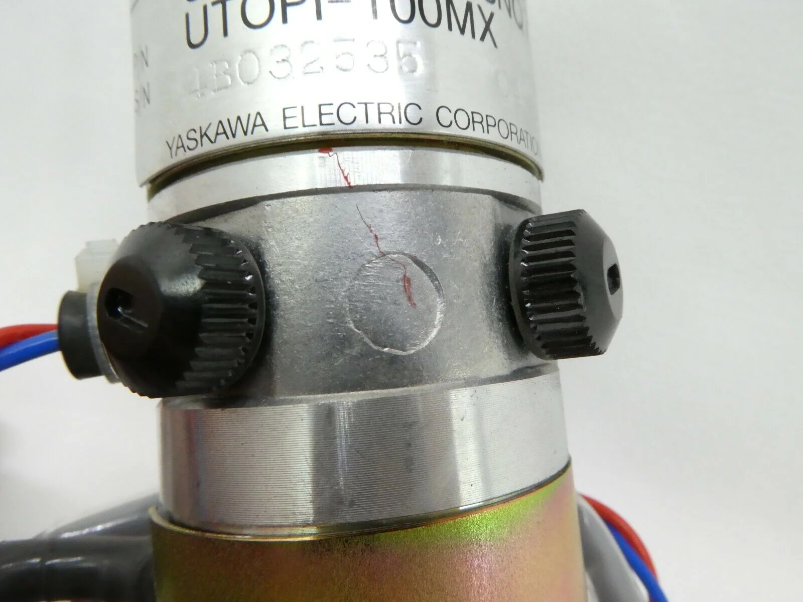 Yaskawa Electric UTOPI-100MX Minertia Motor UGRMEM-01SNQ72 Nikon NSR Working - Image 10
