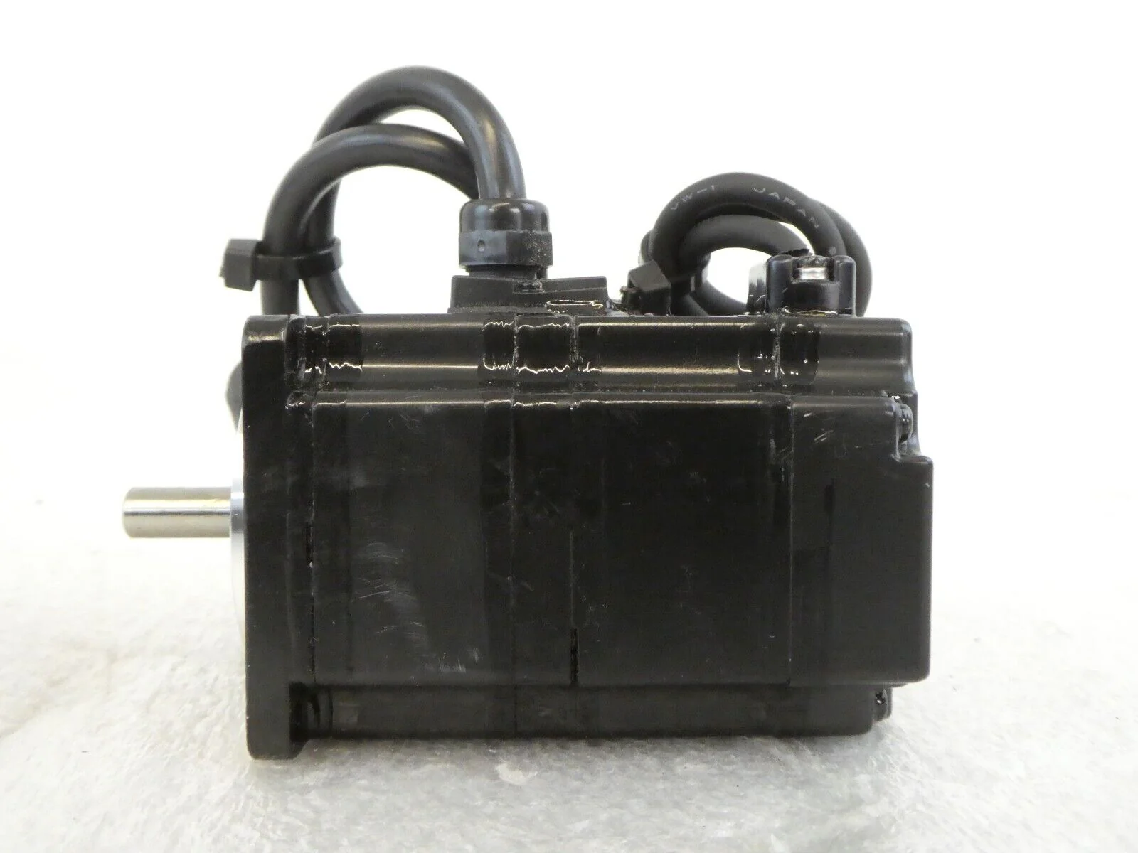 Yaskawa SGMPH-01A1E4CD Servo Stepping Motor Reseller Lot of 3 Working Surplus - Image 4