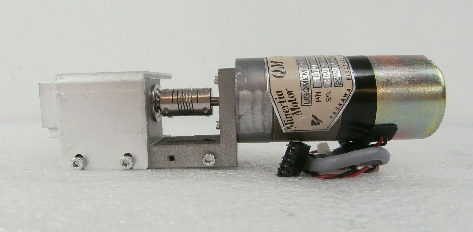 Yaskawa Electric UTOPI-020MX Minertia Motor Assembly UGQMEM-01SNQ22 NSR Working - Image 4